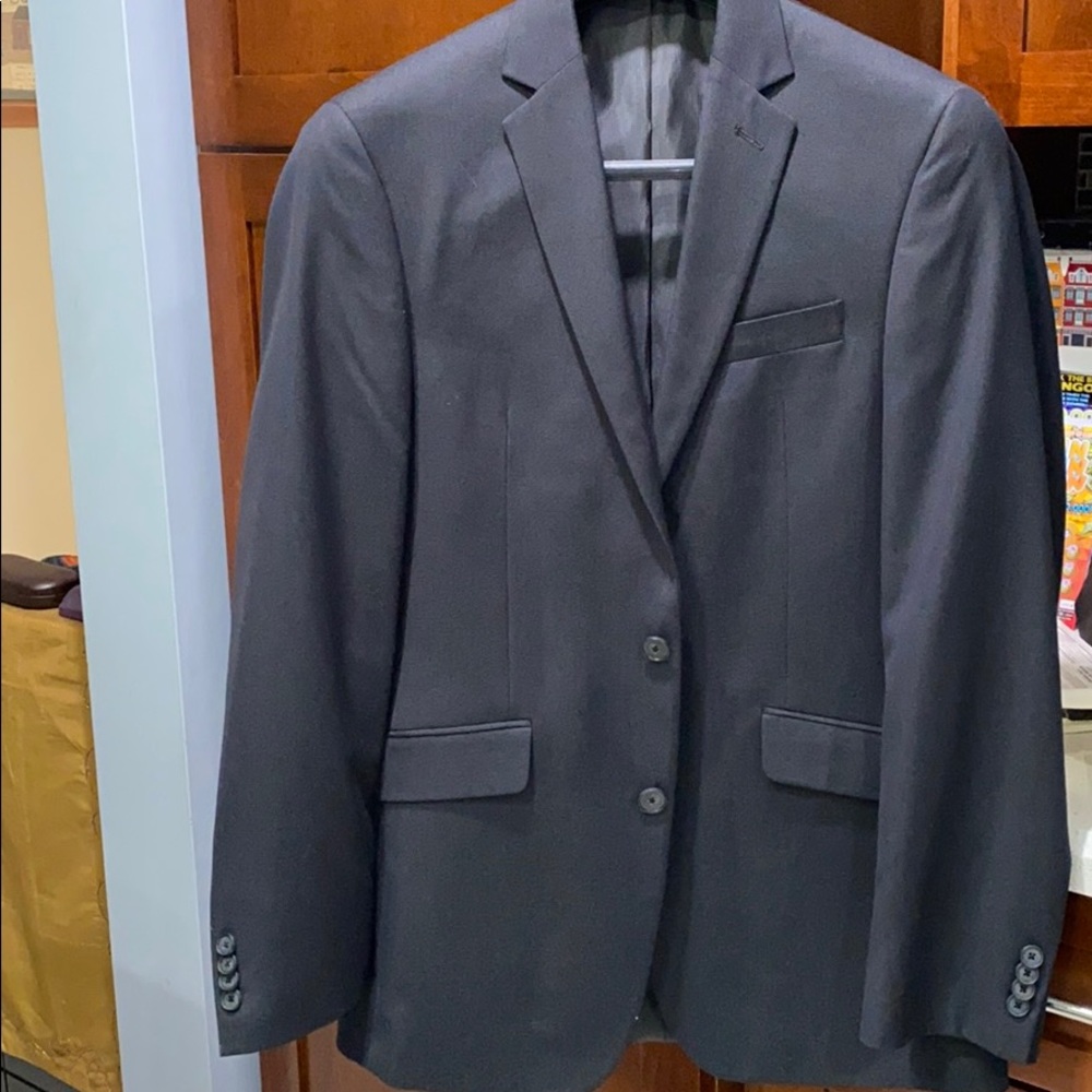 Kenneth Cole Young man 2 piece suit